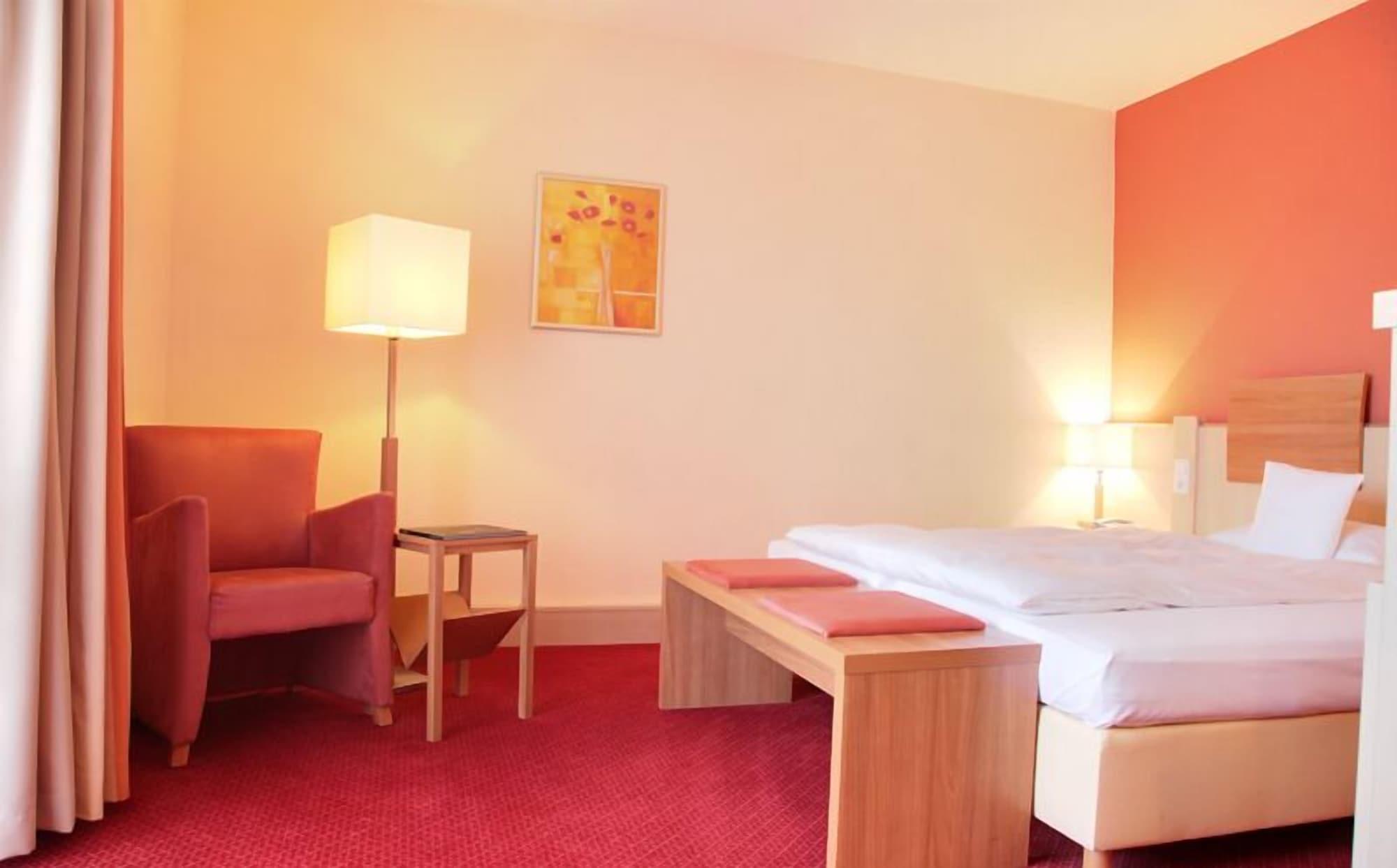 Hotel Am Kurpark Bad Hersfeld Eksteriør bilde